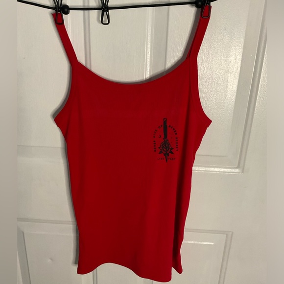 Large red tank top never give up never regret front and back - Picture 2 of 4